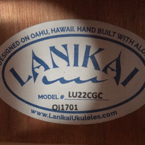 Ukulele - Picture 5 of 5